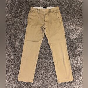 Banana Republic Men’s Slim Fit Khaki Chino Pants – Size 30x30